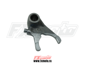 Вилка КПП средняя K8 MT250
