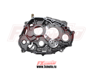 Картер правый YBS300