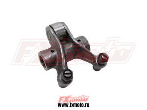 Коромысло впуск. CB250-R