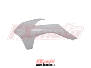 Пластик бака белый левый /К7 CBS300  CR300P  CR250CB  CR300NC